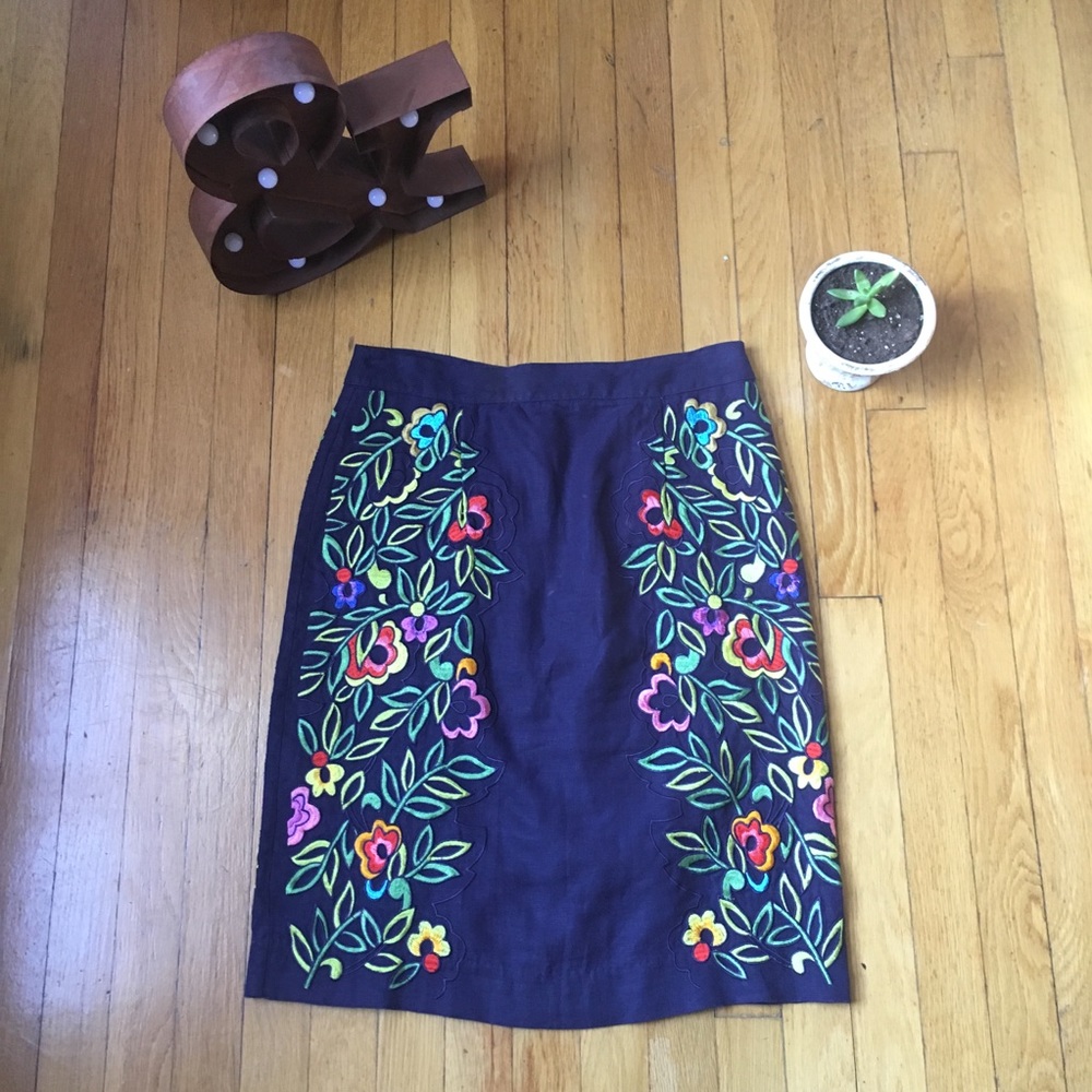 Anthropologie Embroidered Linen Pencil Skirt
